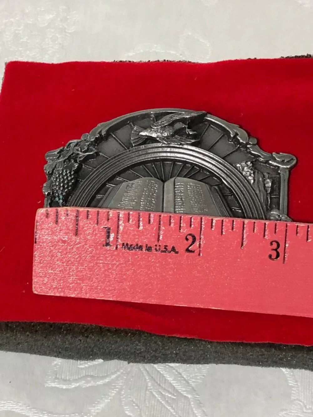 Vintage Belt Buckle Siskiyou Open Bible 
